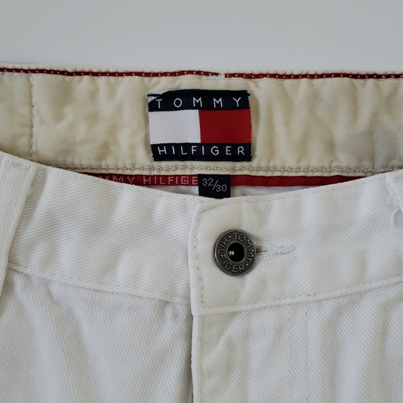 Tommy Hilfiger relaxed fit, white denim jean 32x30 - Picture 4 of 8
